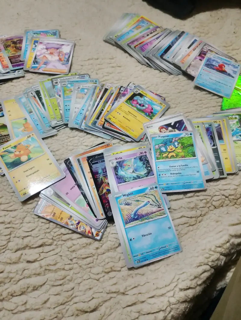 Lote de cartas Pokémon - 3