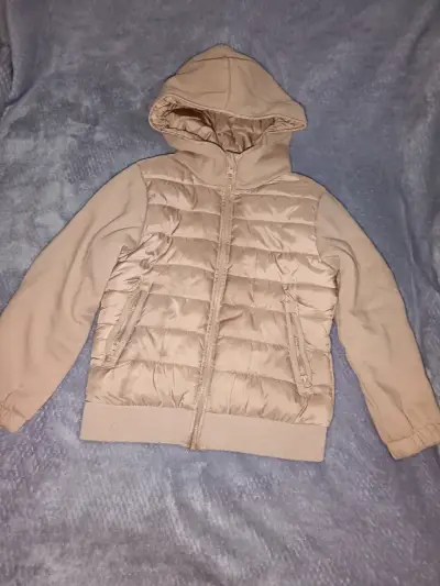 Polerón beige y jeans 2x7mil talla 8 - miniatura 1