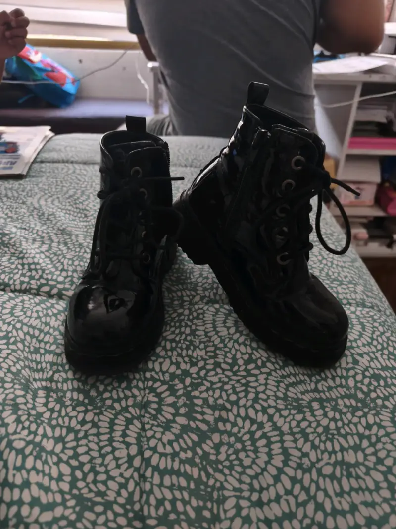 Botines de charol negros n29 - 1