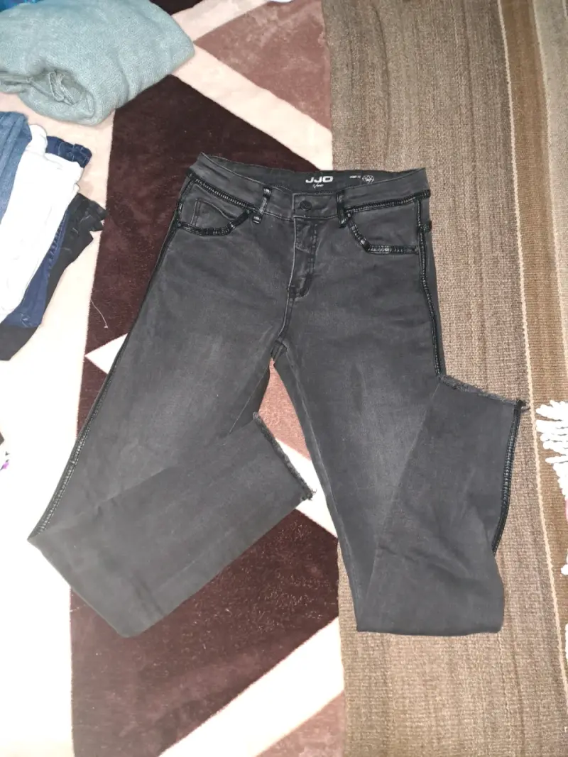Jeans negros para mujer