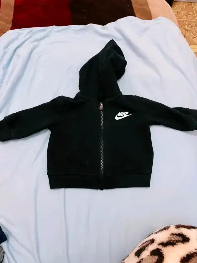 Ropa bebe de marca - miniatura 3
