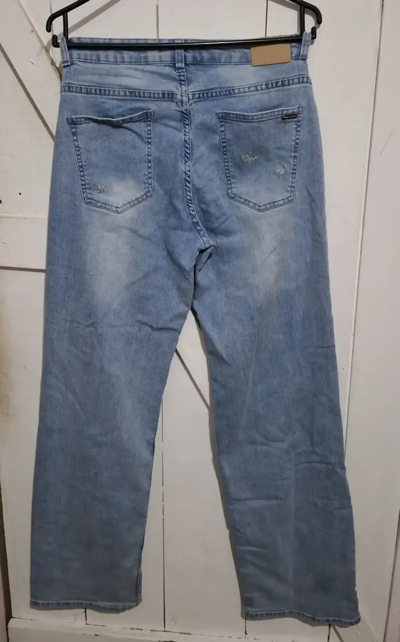 Jeans denim azul desgastados - 2