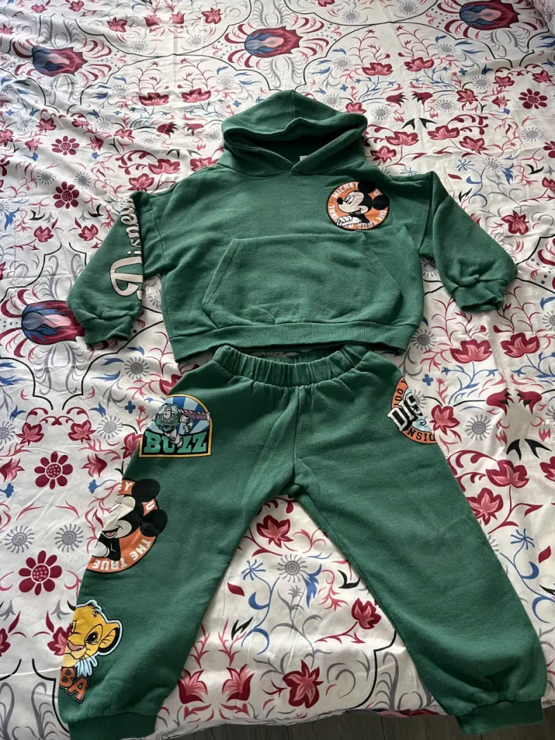 Conjunto zara  Disney 5/6 - 2