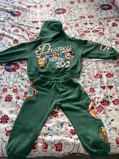 Conjunto zara  Disney 5/6 - miniatura 3