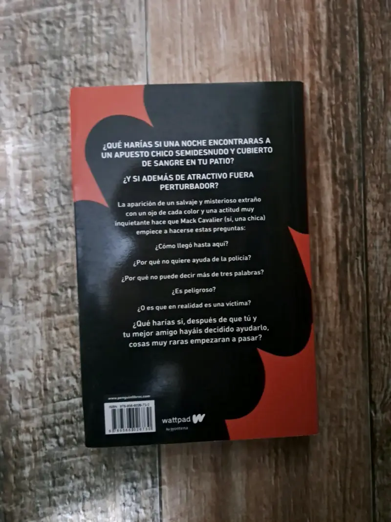 Libro 'Strange' de Alex Mirez - 2