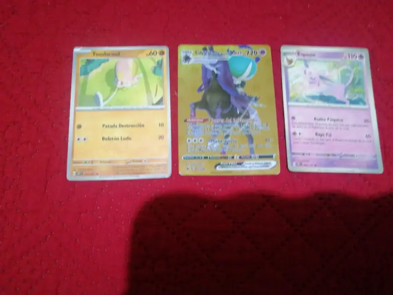 Set de Cartas Pokémon Variadas - 3