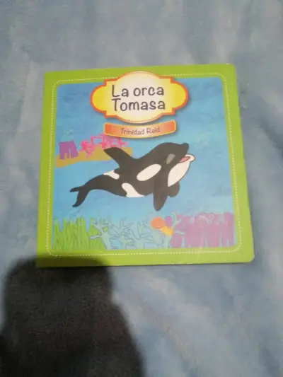 Libro infantil 'La orca Tomasa' - miniatura 1
