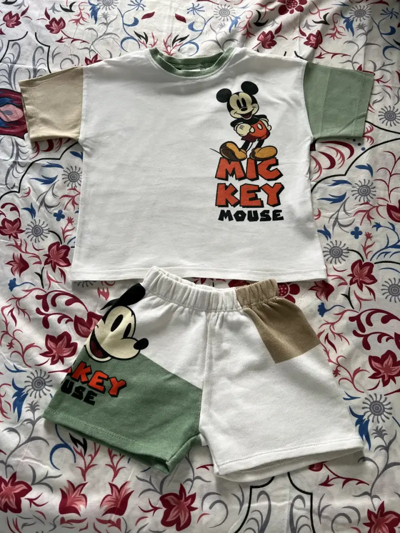 Conjunto zara Mickey Mouse 3/4