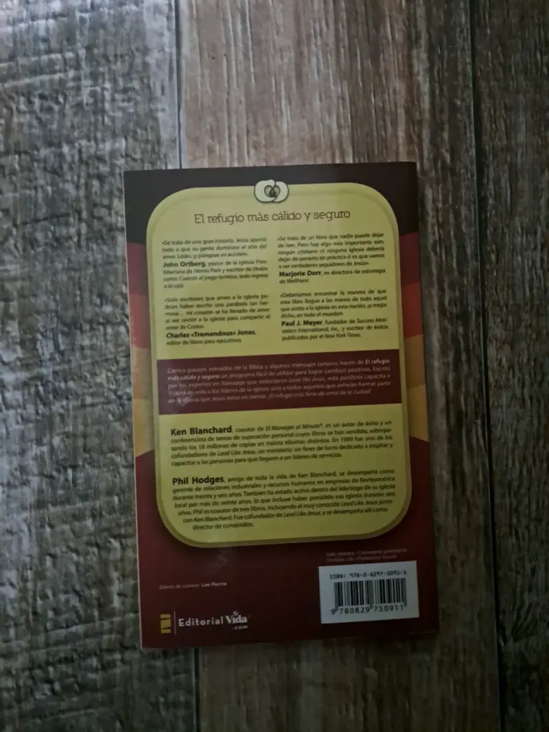 Libro El refugio más cálido y seguro - 2