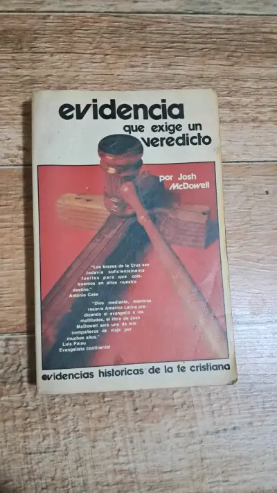 Libro 'Evidencia que exige un veredicto' - miniatura 1