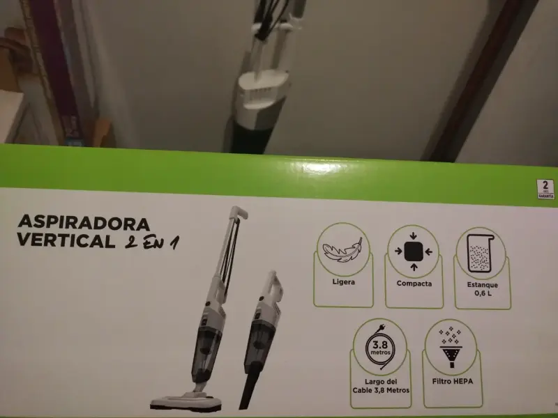 Aspiradora Vertical 2 en 1 - 1