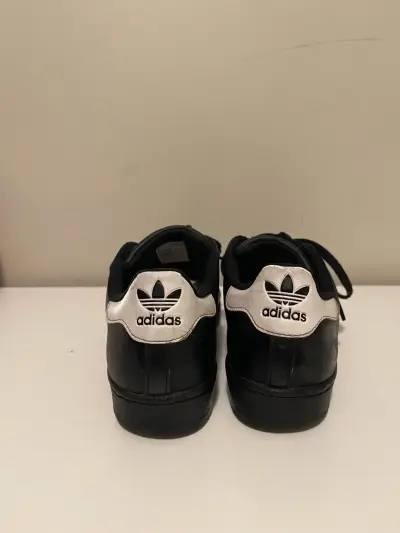 Zapatillas negras adidas - miniatura 2