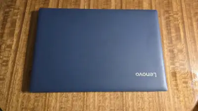 Notebook Lenovo IdeaPad - miniatura 1