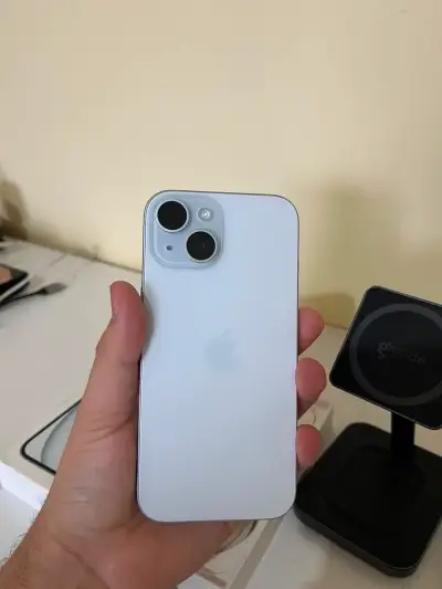 iPhone 15 / 128 GB - miniatura 2