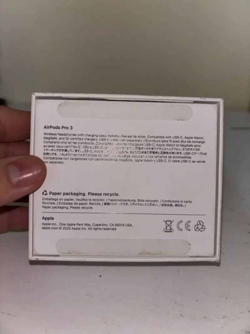 AirPods Pro 3 con caja - 2