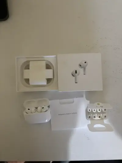 AirPods Pro 3 con caja - miniatura 4