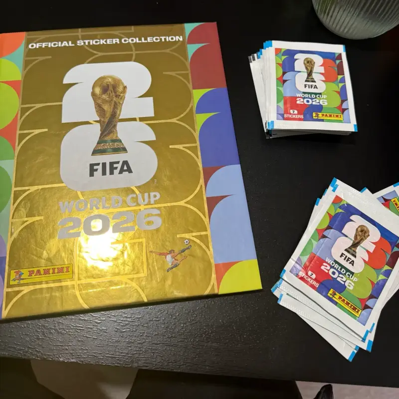 Álbumes Panini Copa Mundial 2026 - 3