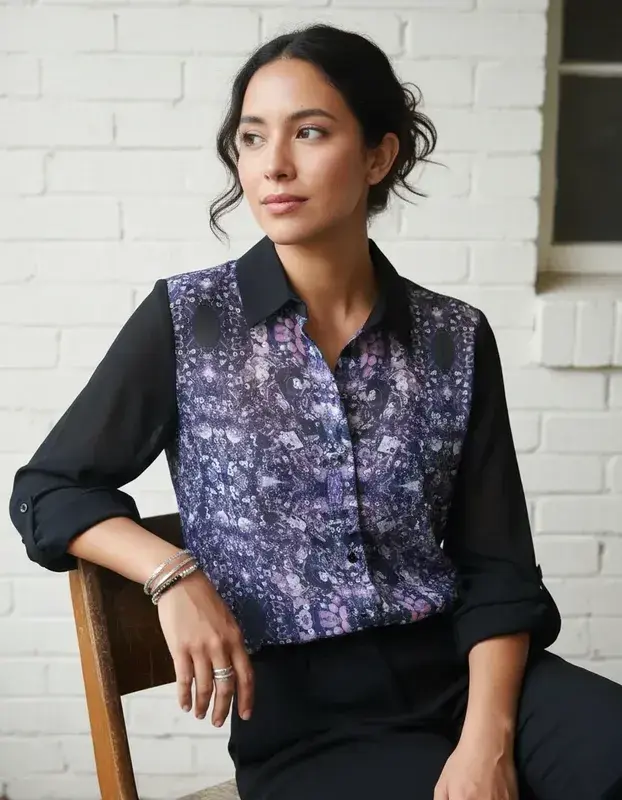 Blusa estampada morada y negra Talla S - 4