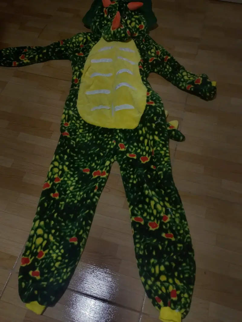 Pijama de dinosaurio - 3