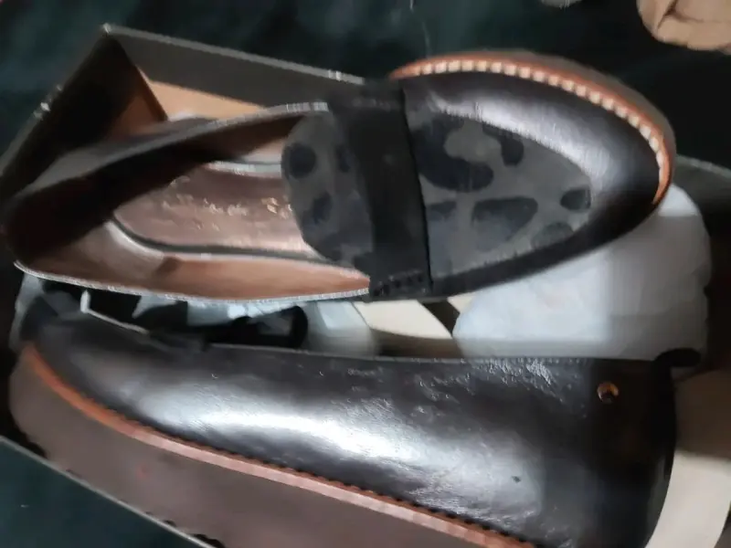 Zapatos planos deza cuero negro dama