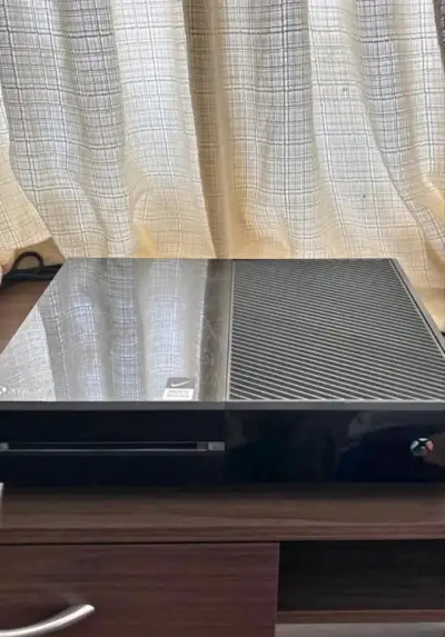 Consola de videojuegos negra Xbox one fat - miniatura 1