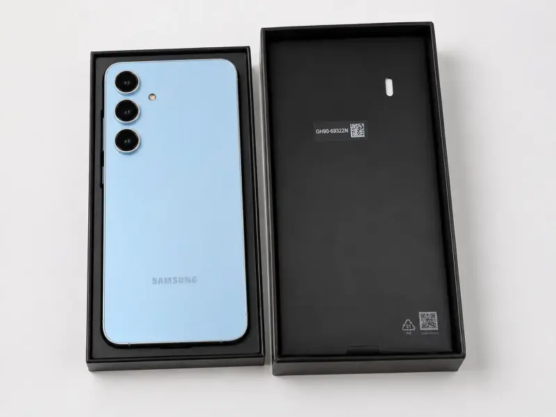 Celular Samsung Galaxy S24 FE 8 RAM 256 Almacenami - 3