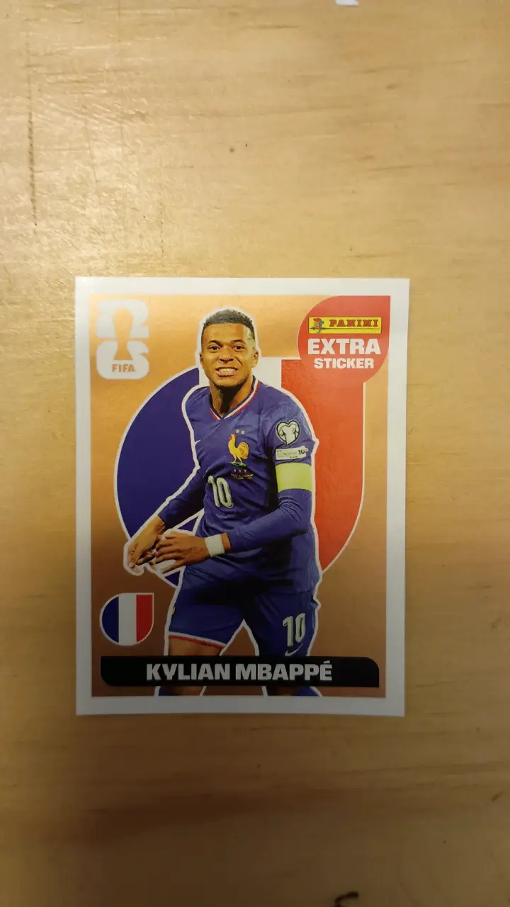 Lámina Panini Mbappe FIFA