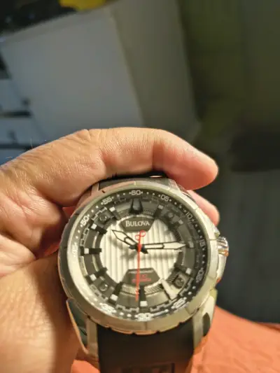 Reloj Bulova análogo negro - miniatura 4