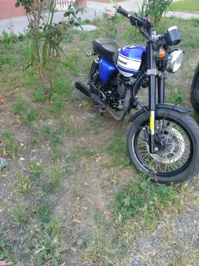 Moto Euromot azul en buen estado - miniatura 3