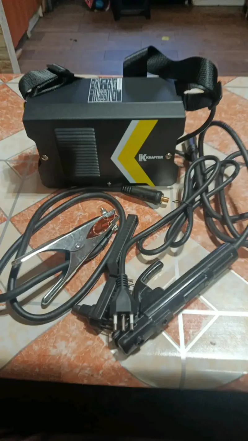 Soldadora Inverter Krafter DW - 3