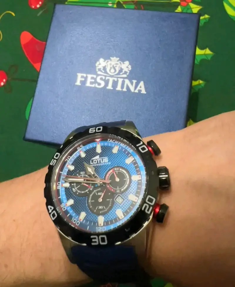 Reloj Festina cronógrafo negro - 2