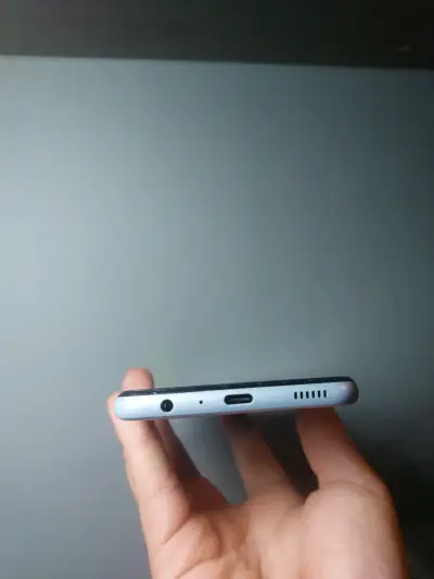 samsung galaxy a23 en exelente estado + mica regal - miniatura 3