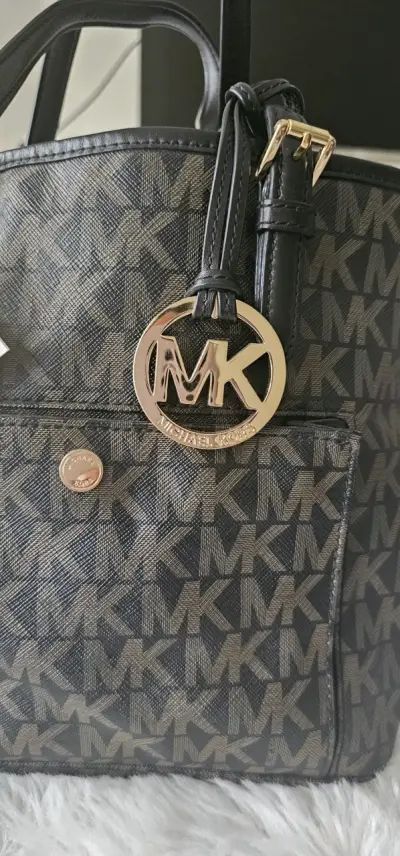 Bolso Michael Kors negro estampado - miniatura 2