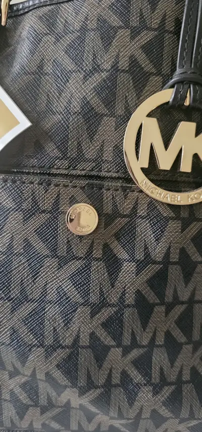 Bolso Michael Kors negro estampado - miniatura 3