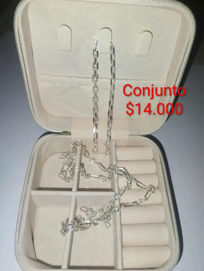 Conjunto de joyería plateada - 3