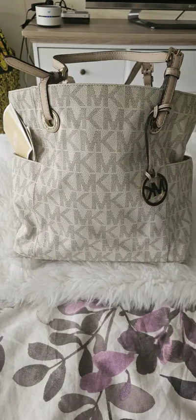 Cartera Michael Kors beige - miniatura 3