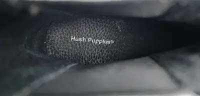 Botines Hush Puppies 1 uso, negros con tachas. - miniatura 5