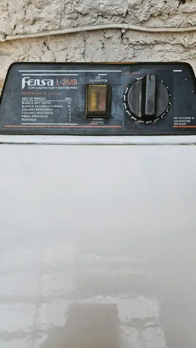 Lavadora de ropa Fensa - miniatura 2