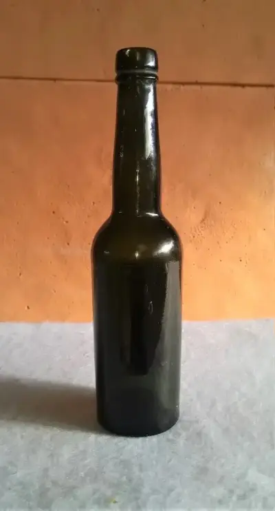 Botella Cerveza Christian Wriedt Noruega 1890´s - miniatura 3
