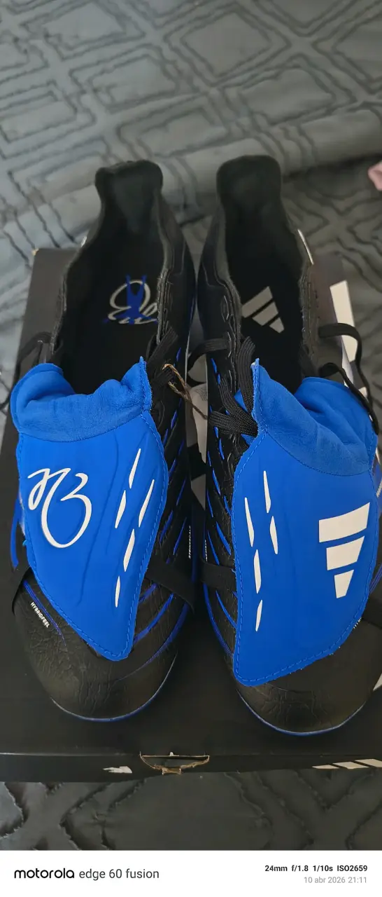 Zapatillas deportivas negras y azules Adidas - 1