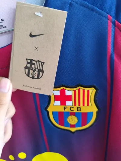 Camiseta FC Barcelona edición Olivia Rodrigo - miniatura 4
