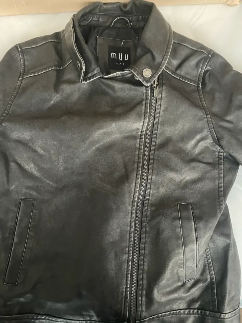 Chaqueta de cuero negra talla M - 1