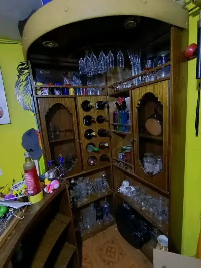 Bar de madera para casa - miniatura 2