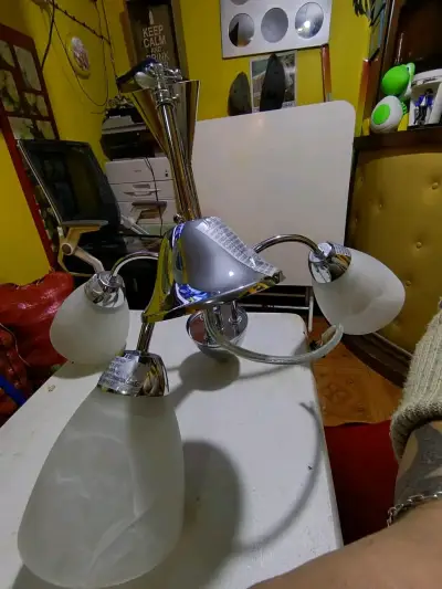 Lámpara de pie cromada - miniatura 3