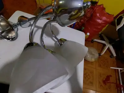 Lámpara de pie cromada - miniatura 4