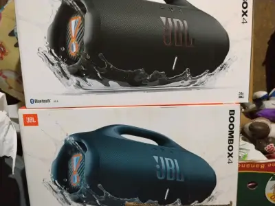 Parlante JBL Boombox 4 Nuevo Azul - miniatura 3
