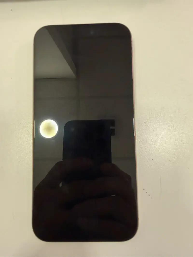 iPhone dorado casi nuevo 16 pro Max - 2