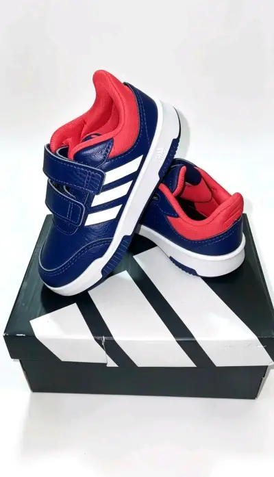 Zapatillas Adidas Talla 25, 5 usos - miniatura 1