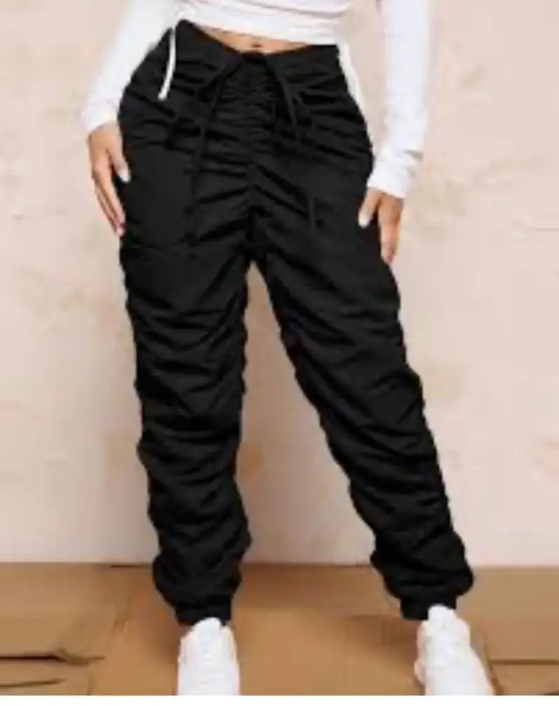 Pantalones negros con cordones - 2