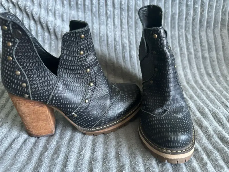 Botines de cuero negros - 3